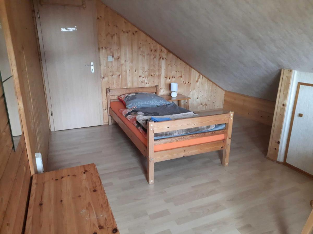 Apartamento Haus Waldeck Furtwangen Exterior foto