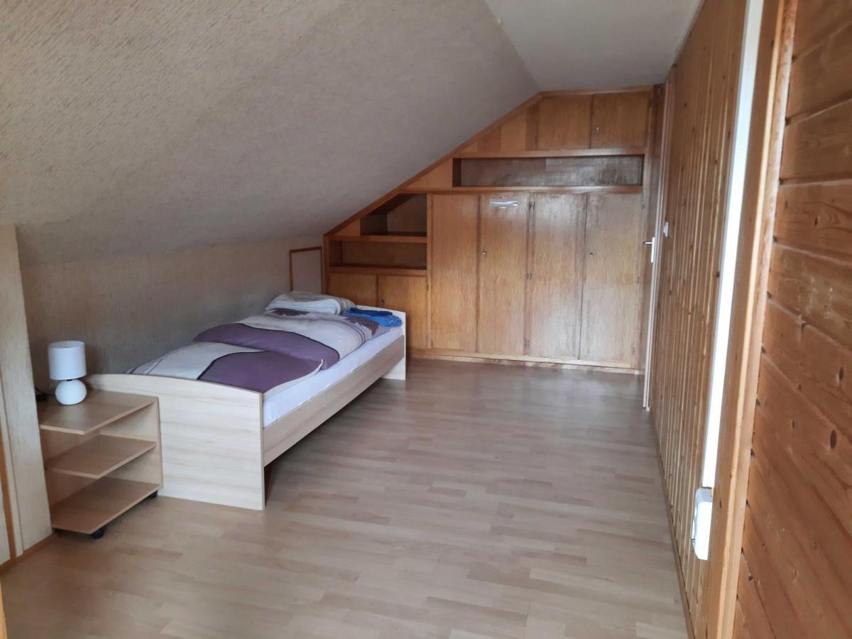 Apartamento Haus Waldeck Furtwangen Exterior foto